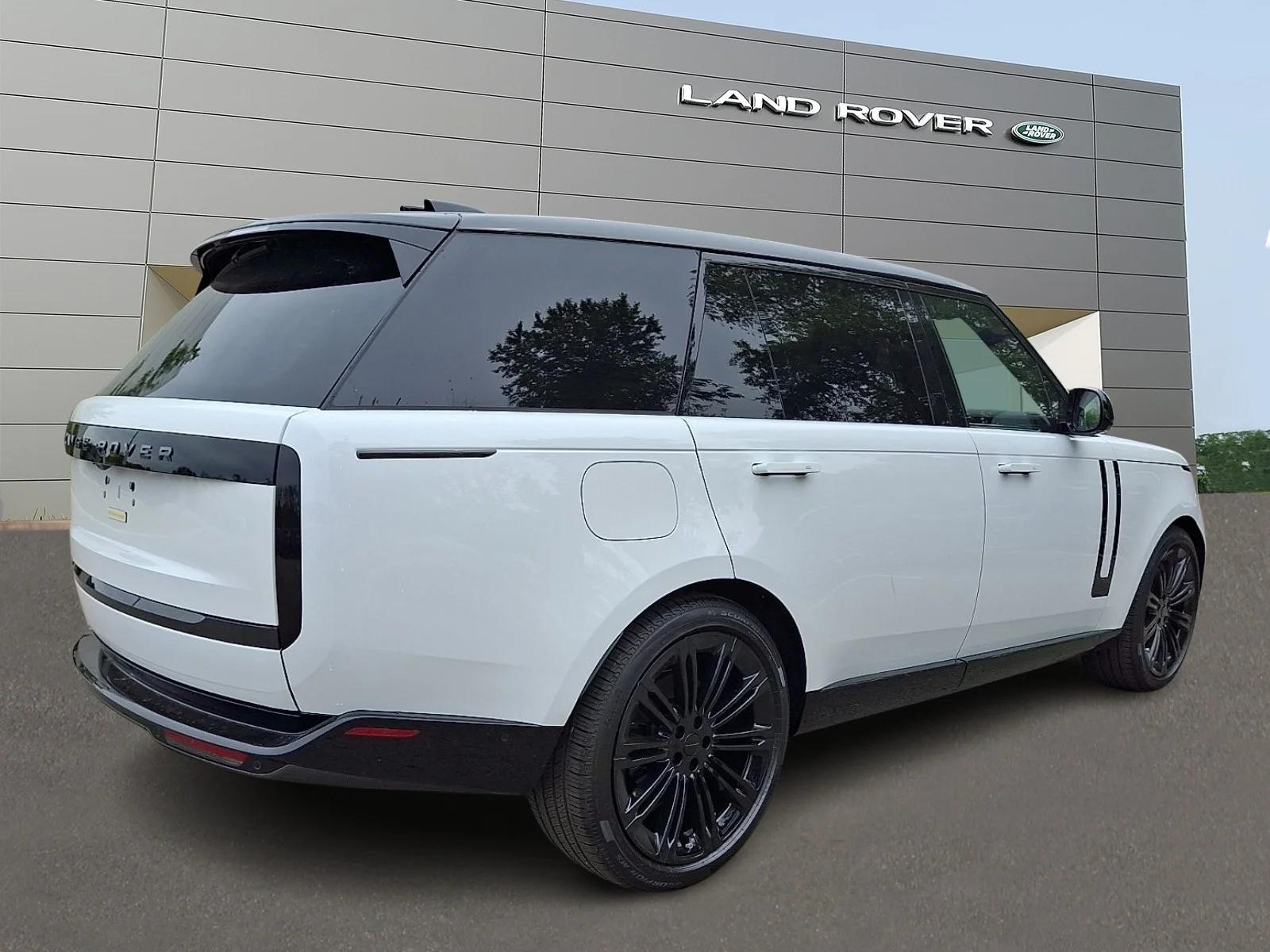 land rover range rover 2026 SALKPBFU4TA350801 image land rover range rover 2026 SALKPBFU4TA350801 image